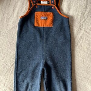 Patagonia Kids Fleece synchilla Overalls - Navy and Orange 2T